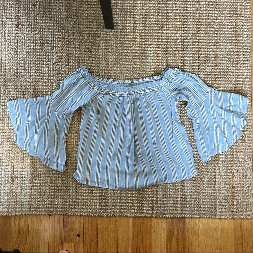 Lucky Brand bell sleeve top
